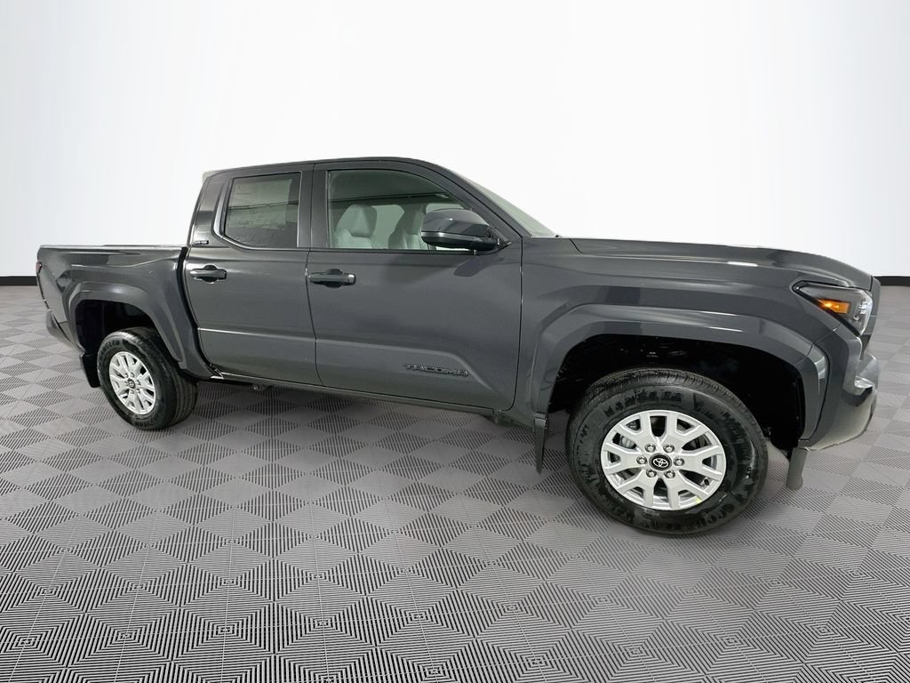 New 2026 Toyota Tacoma SR5 AWD/4WD image 3