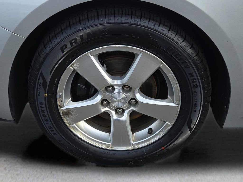 Used 2012 Chevrolet Cruze LT image 8
