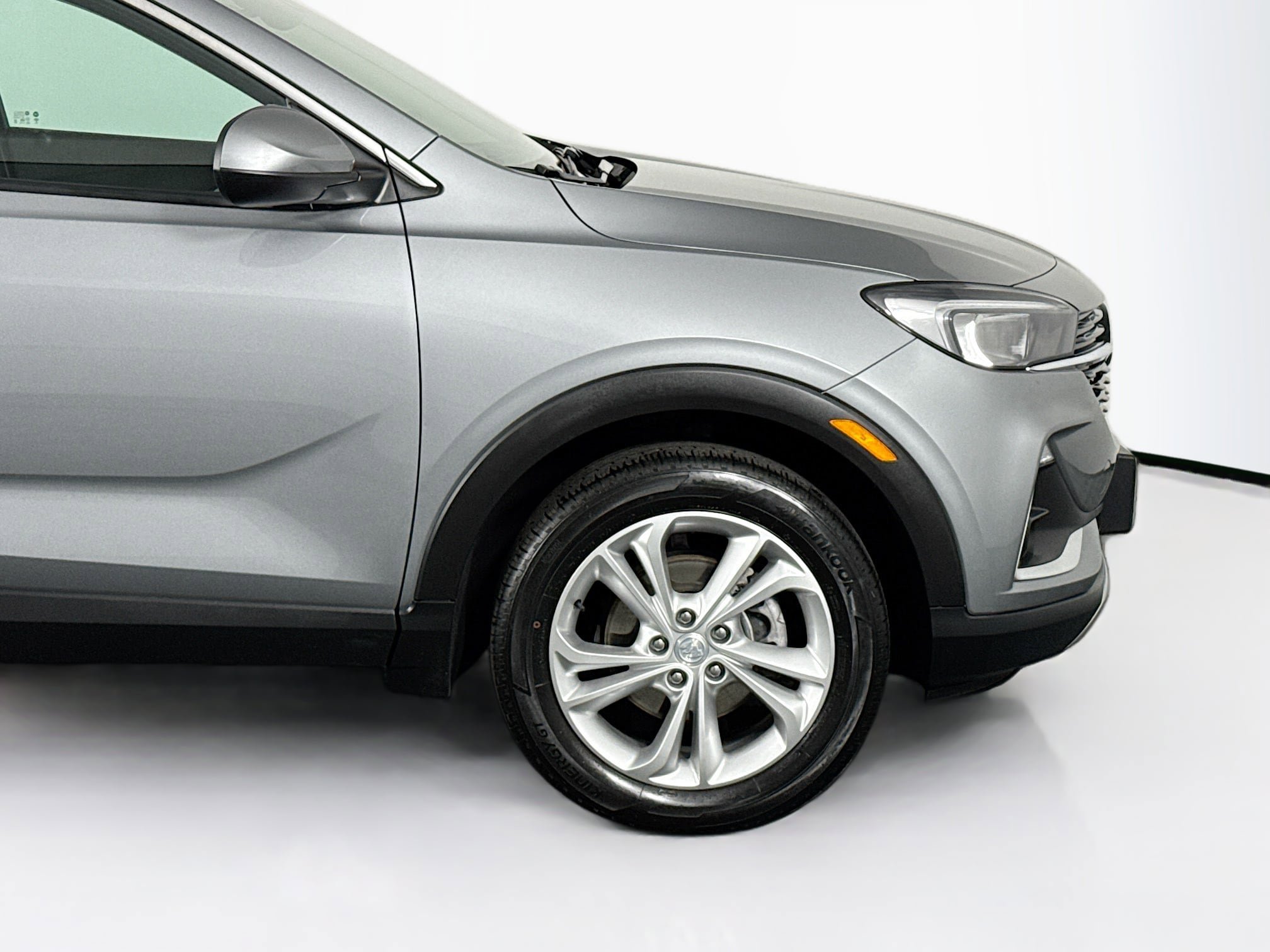 Used 2023 Buick Encore GX Preferred w/ Cold Weather Comfort Package FWD image 41