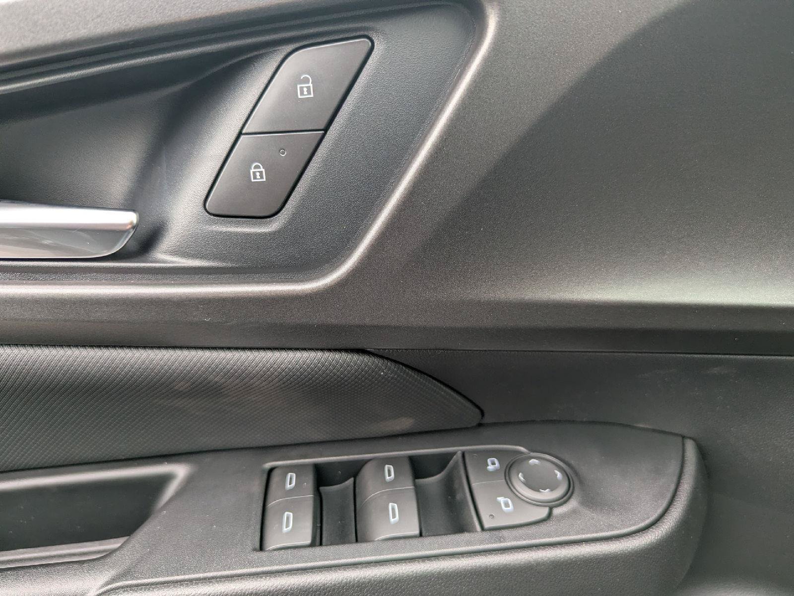 New 2026 Chevrolet Equinox EV LT FWD image 48