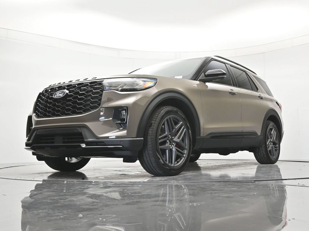 New 2027 Ford Explorer ST-Line w/ ST-Line Street Pack RWD image 38