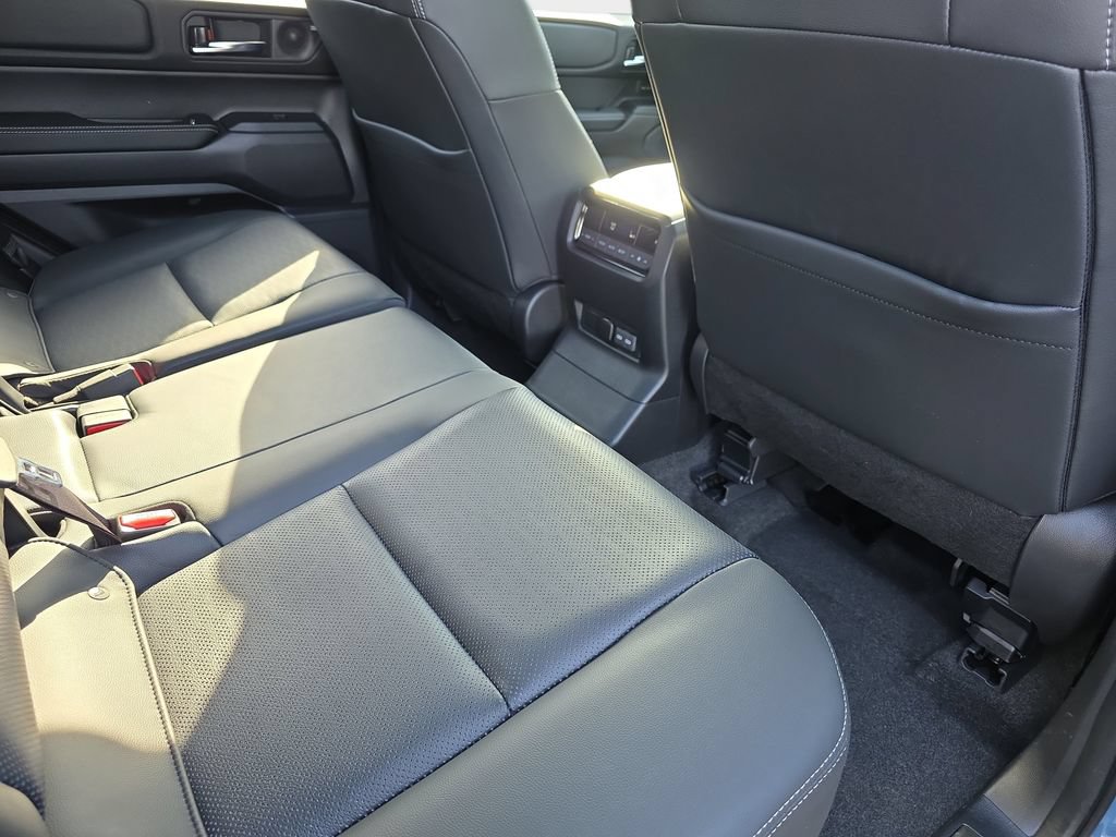 Used 2025 Toyota Land Cruiser w/ Premium Package AWD/4WD image 13