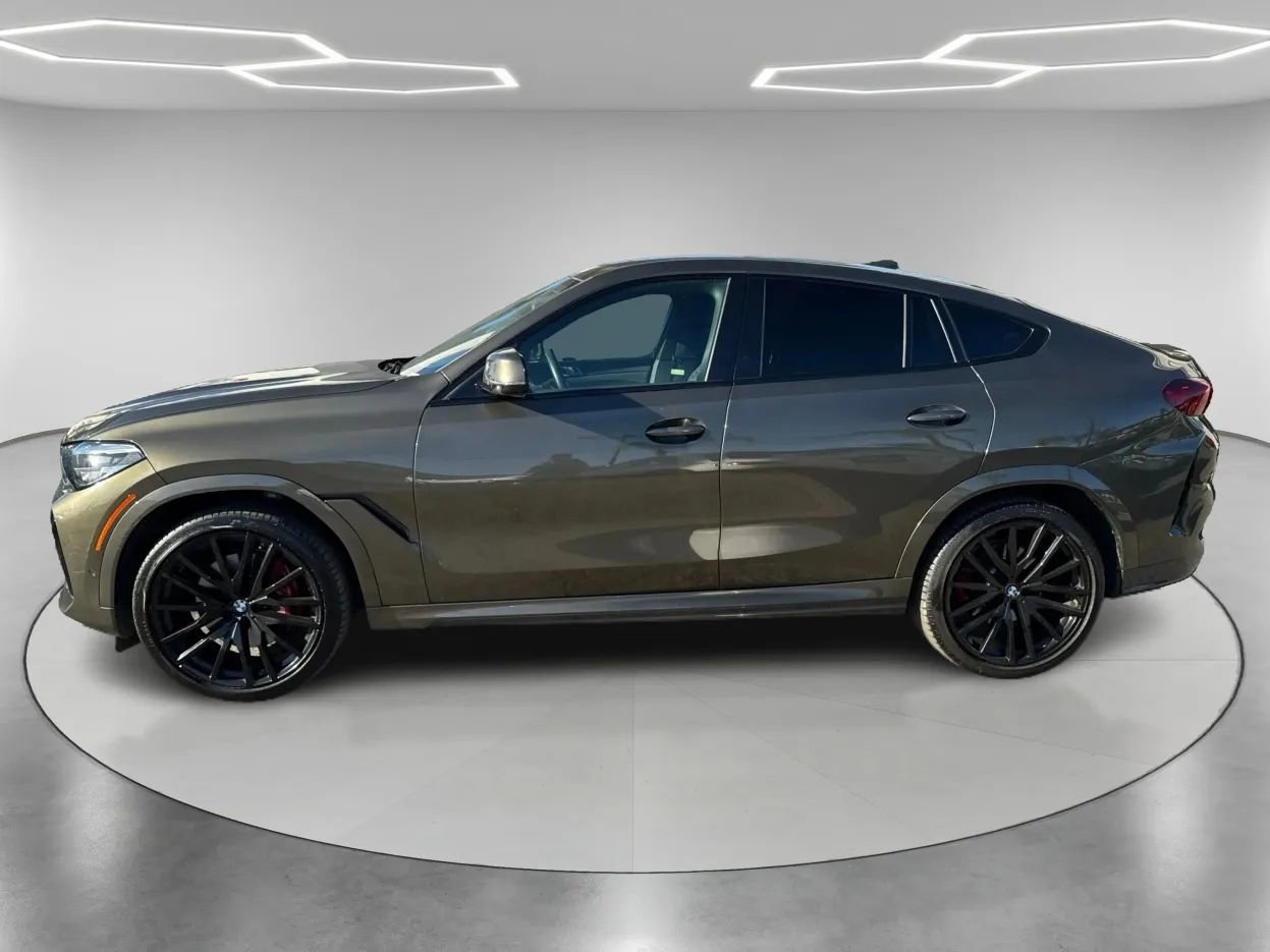 Used 2023 BMW X6 xDrive40i w/ M Sport Package image 8