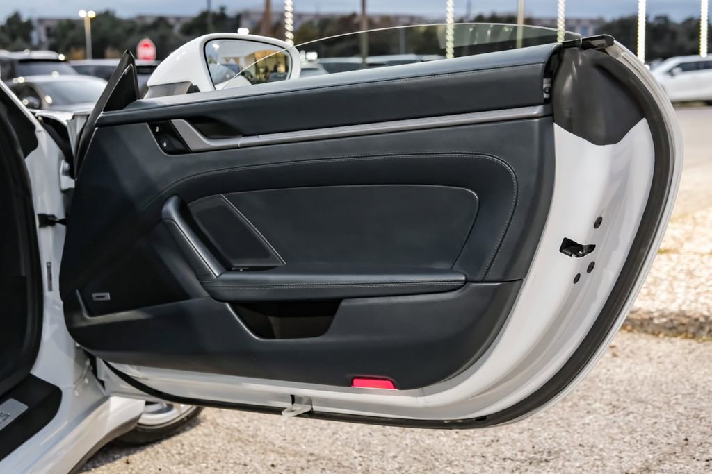 Used 2020 Porsche 911 Carrera 4S image 42