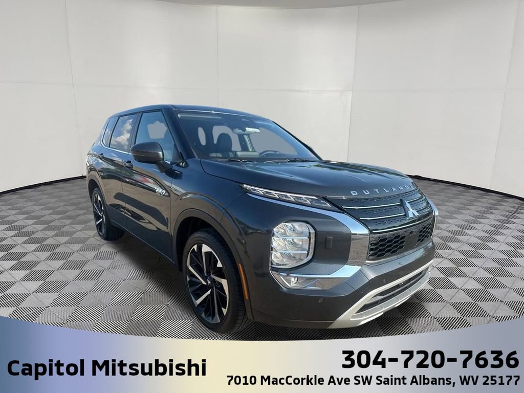 New 2025 Mitsubishi Outlander SE image 1