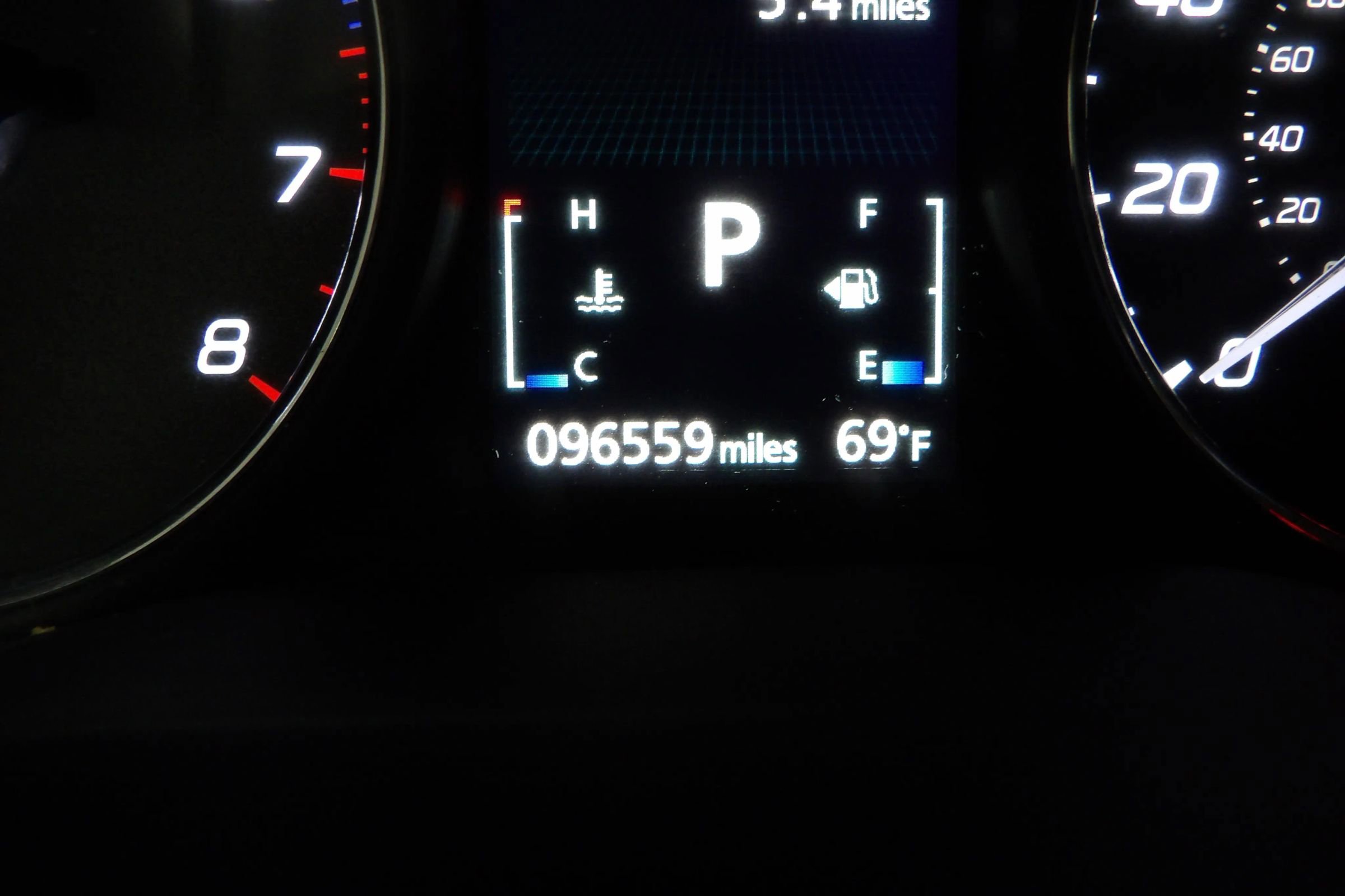 Used 2015 Mitsubishi Outlander GT image 18