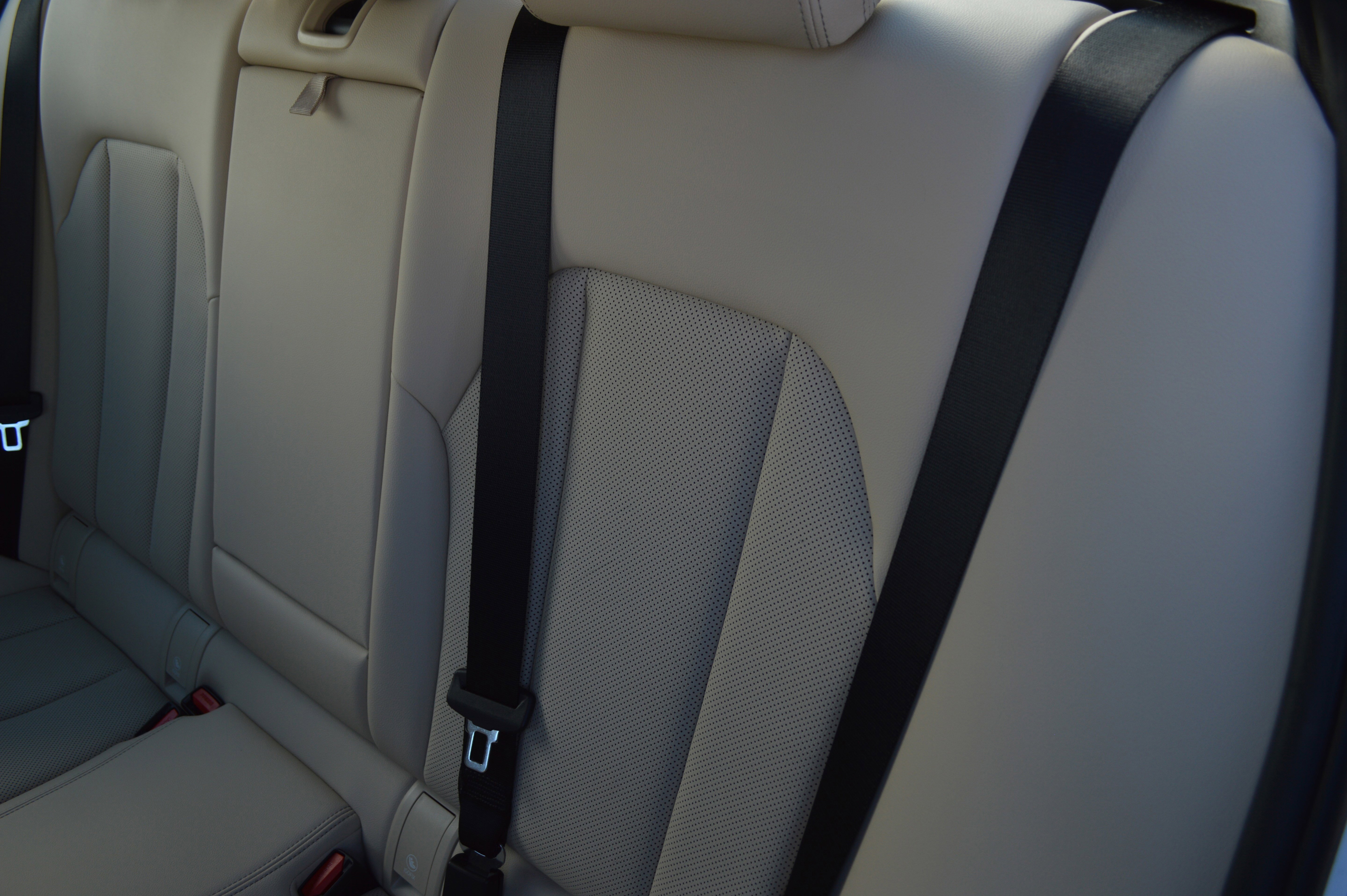 Certified 2023 BMW 330i xDrive Sedan w/ Premium Package image 31