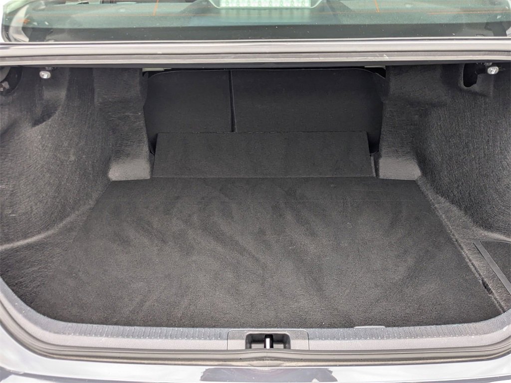 Used 2025 Toyota Camry LE image 7
