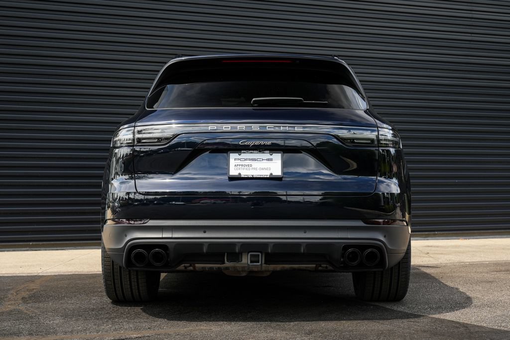 Certified 2023 Porsche Cayenne Platinum Edition AWD/4WD image 13