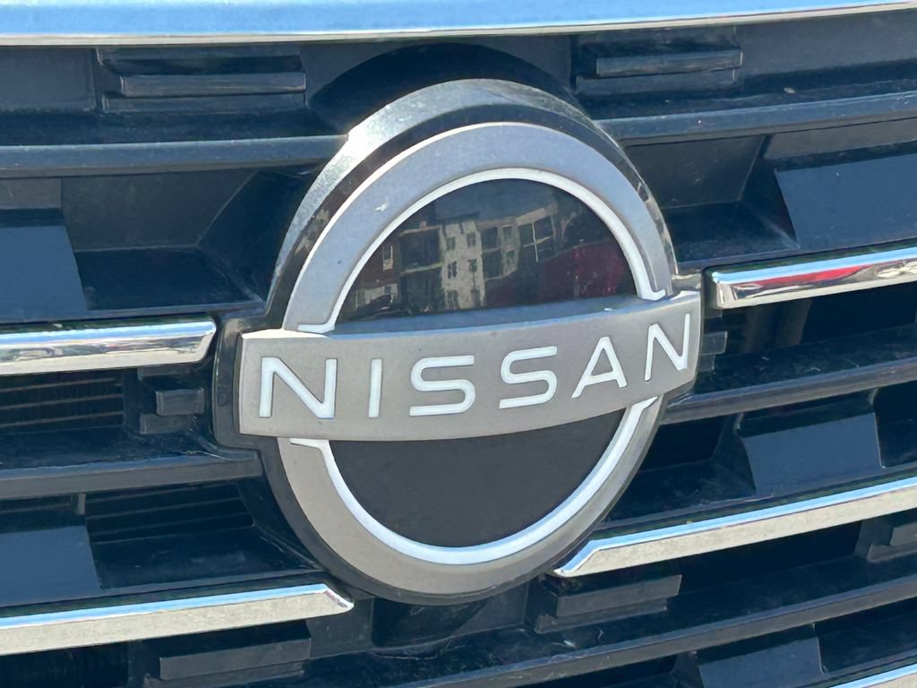 Used 2024 Nissan Rogue S AWD/4WD image 10
