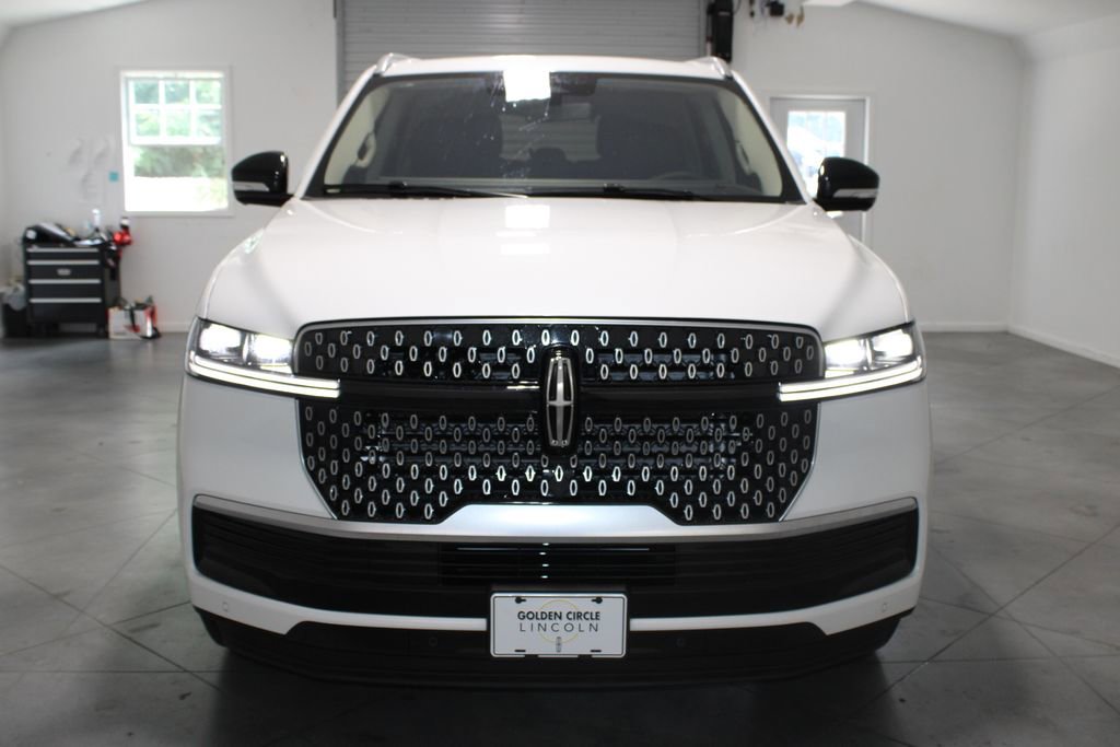 New 2025 Lincoln Navigator Reserve image 67