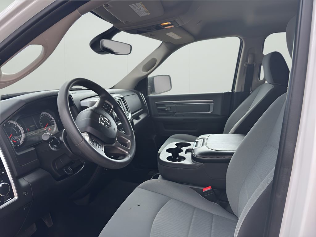 Used 2022 RAM 1500 Classic SLT w/ Protection Group image 27