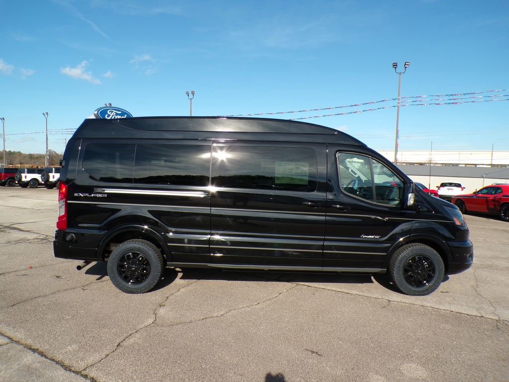 New 2026 Ford Transit 150 Low Roof AWD image 8