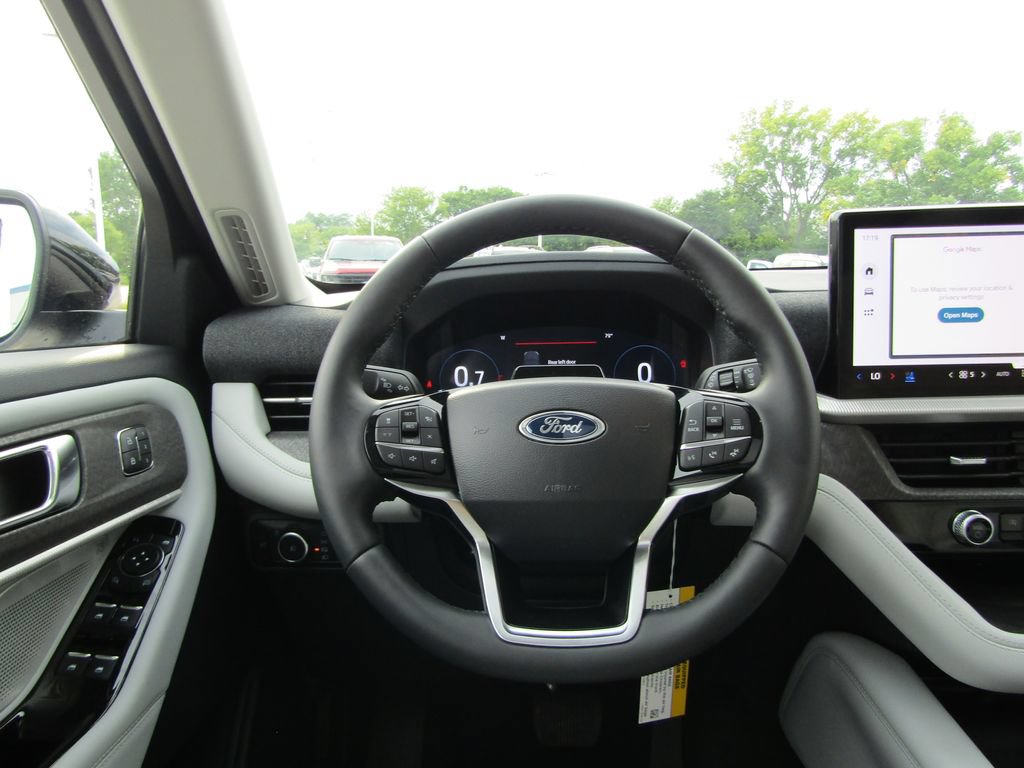 New 2026 Ford Explorer Platinum w/ LUX Leather Package AWD/4WD image 20