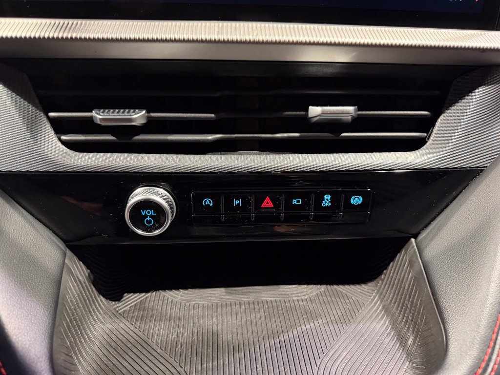 Used 2025 Ford Explorer ST-Line RWD image 23