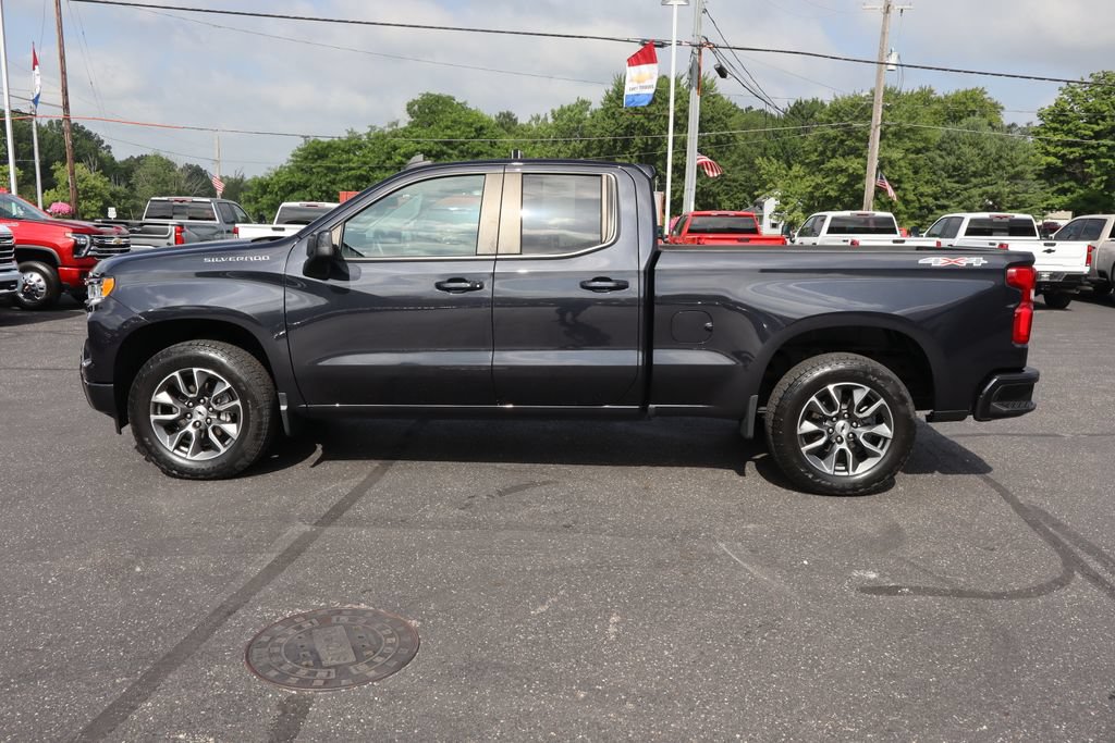Used 2023 Chevrolet Silverado 1500 RST AWD/4WD image 22