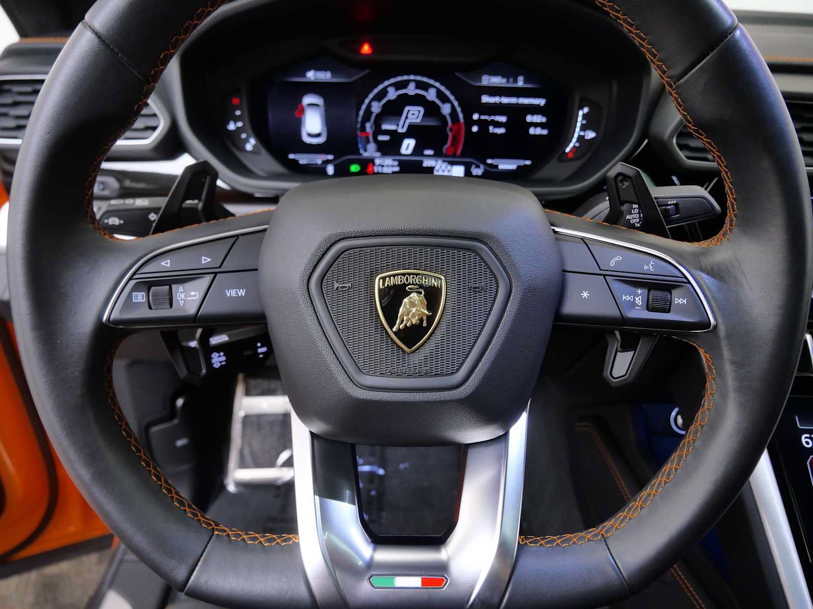 Used 2024 Lamborghini Urus S AWD/4WD image 30