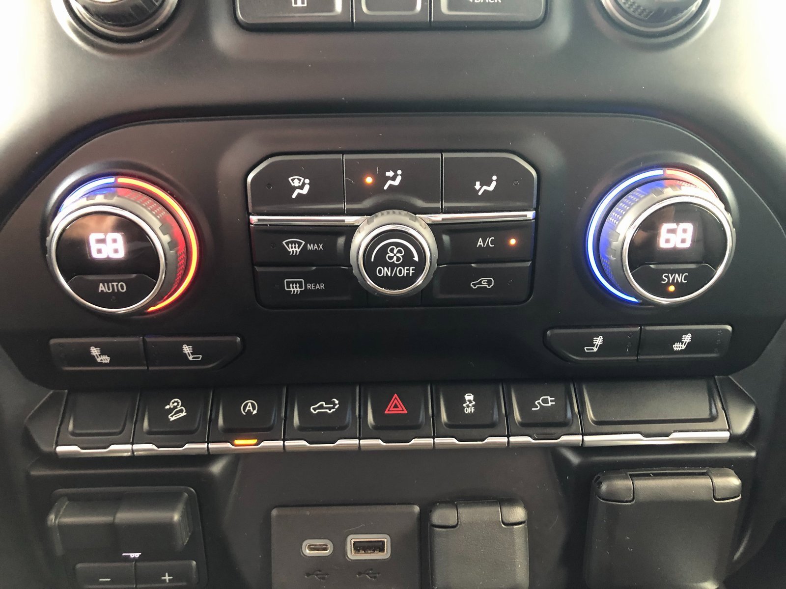 Certified 2021 Chevrolet Silverado 1500 RST w/ Convenience Package II image 25