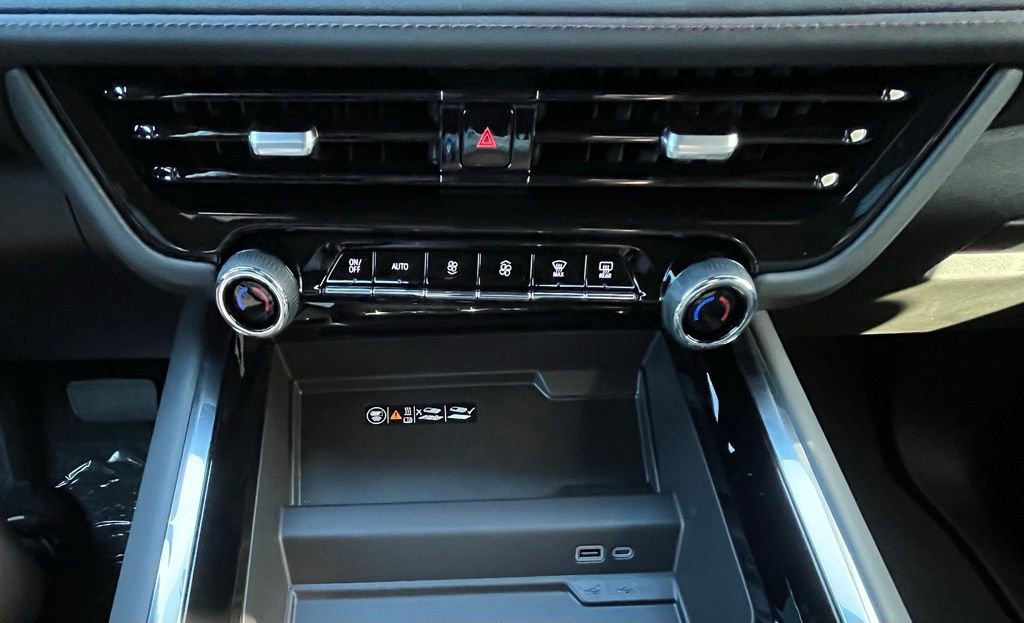 New 2026 Chevrolet Suburban RST w/ Comfort Package image 20