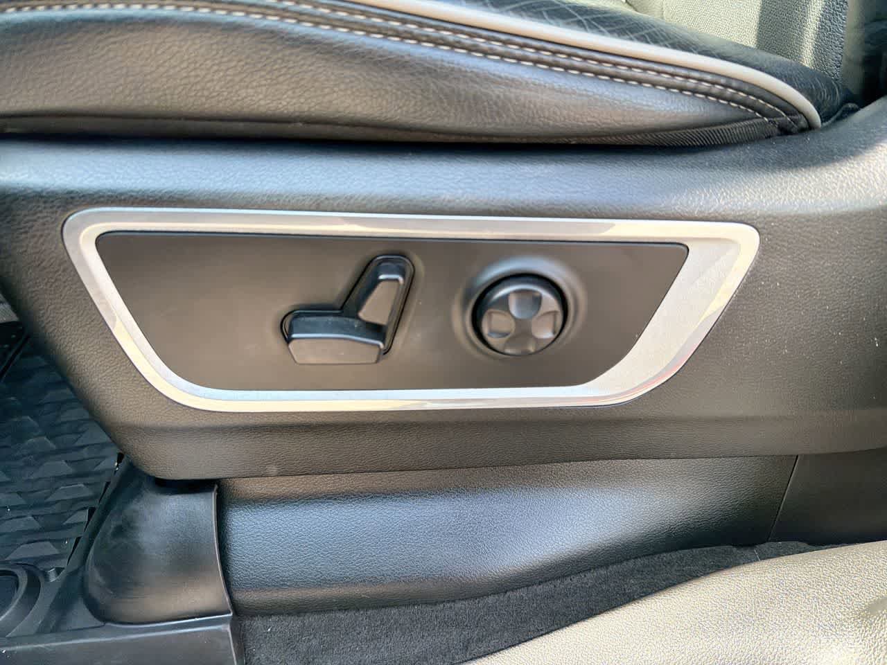 Used 2020 RAM 1500 Laramie AWD/4WD image 22