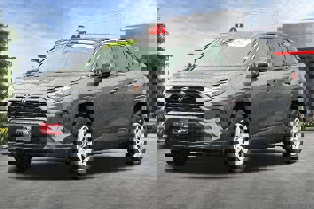 Certified 2025 Toyota RAV4 LE image 10