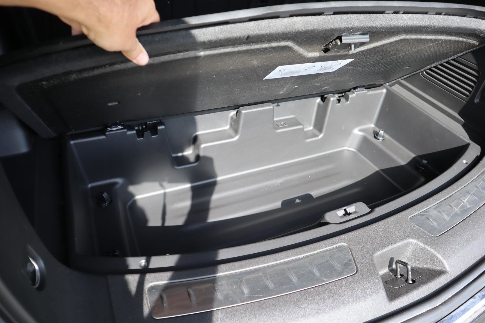 Used 2022 Buick Enclave Premium w/ Experience Buick Package image 46