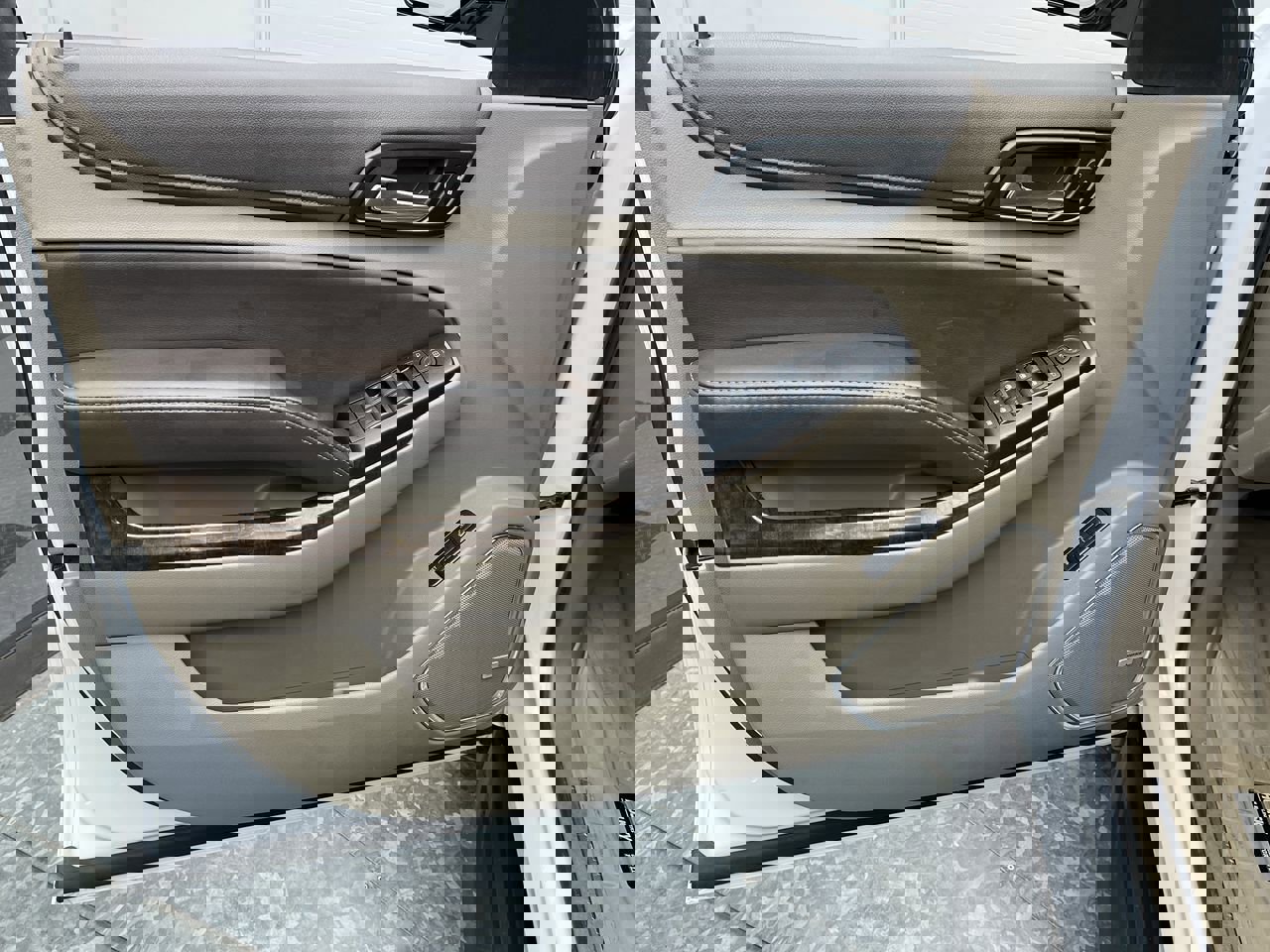 Used 2018 Chevrolet Tahoe LT image 9