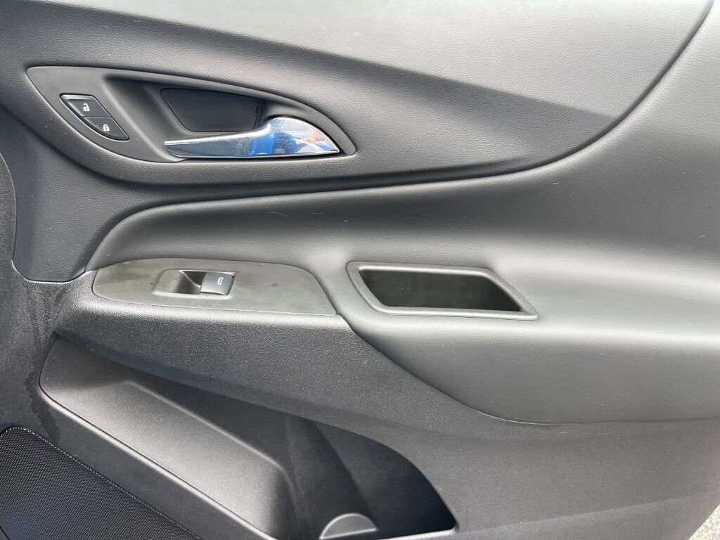 Certified 2024 Chevrolet Equinox LT w/ LPO, Floor Liner Package image 21