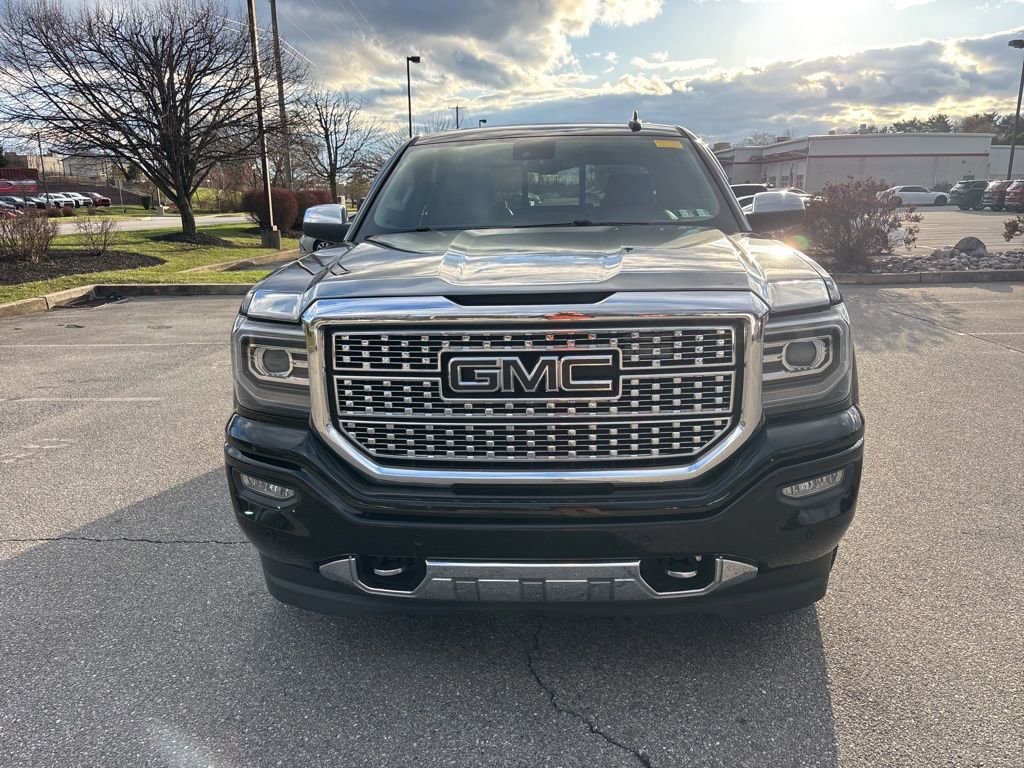 Used 2018 GMC Sierra 1500 Denali w/ Denali Ultimate Package AWD/4WD image 7