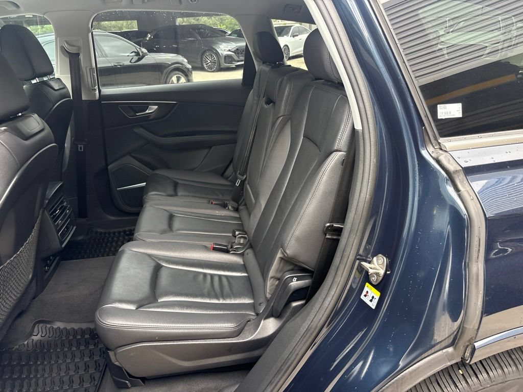 Used 2023 Audi Q7 3.0T Premium Plus AWD/4WD image 14