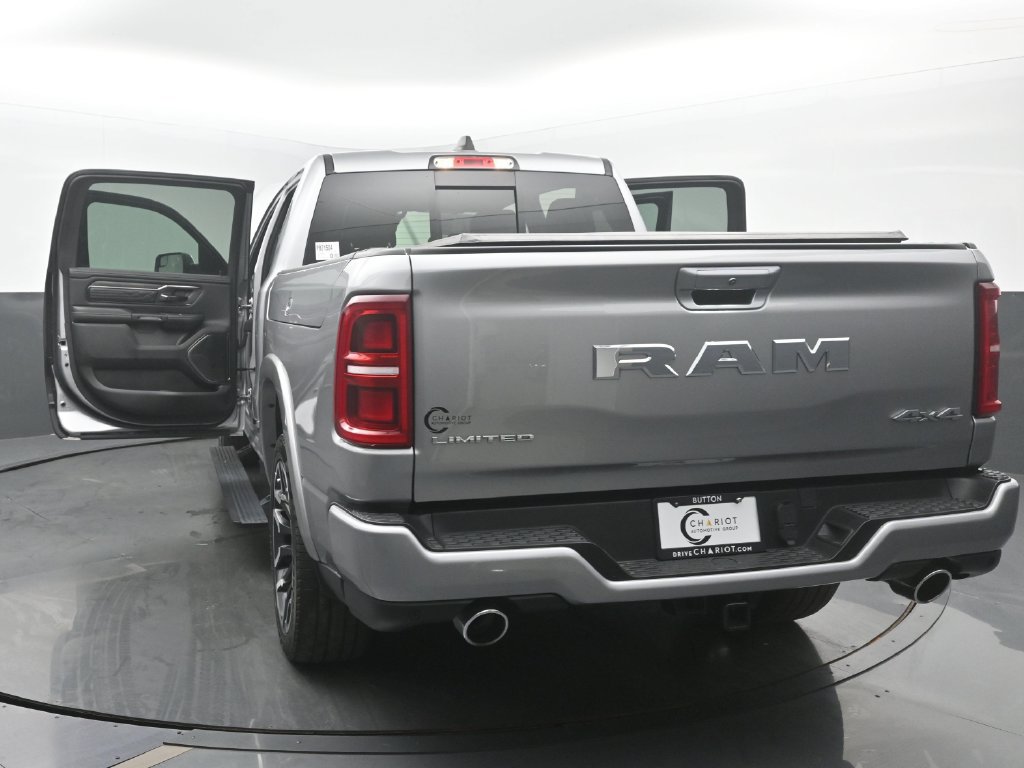 Used 2025 RAM 1500 Limited w/ Body Color Bumper Group AWD/4WD image 57