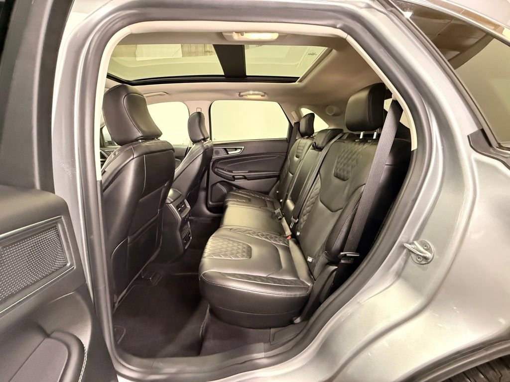 Certified 2023 Ford Edge Titanium w/ Equipment Group 301A AWD/4WD image 19
