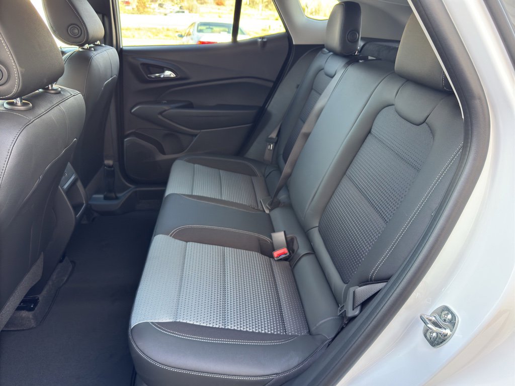 New 2026 Chevrolet Trax LT image 13