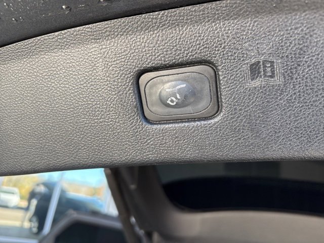 Used 2015 Ford Edge SEL w/ Equipment Group 201A image 28