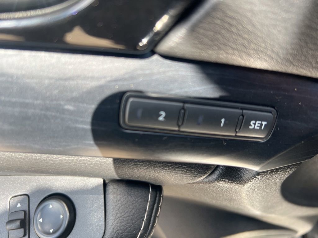 Certified 2023 Nissan Maxima Platinum w/ Sport Mat Group FWD image 49