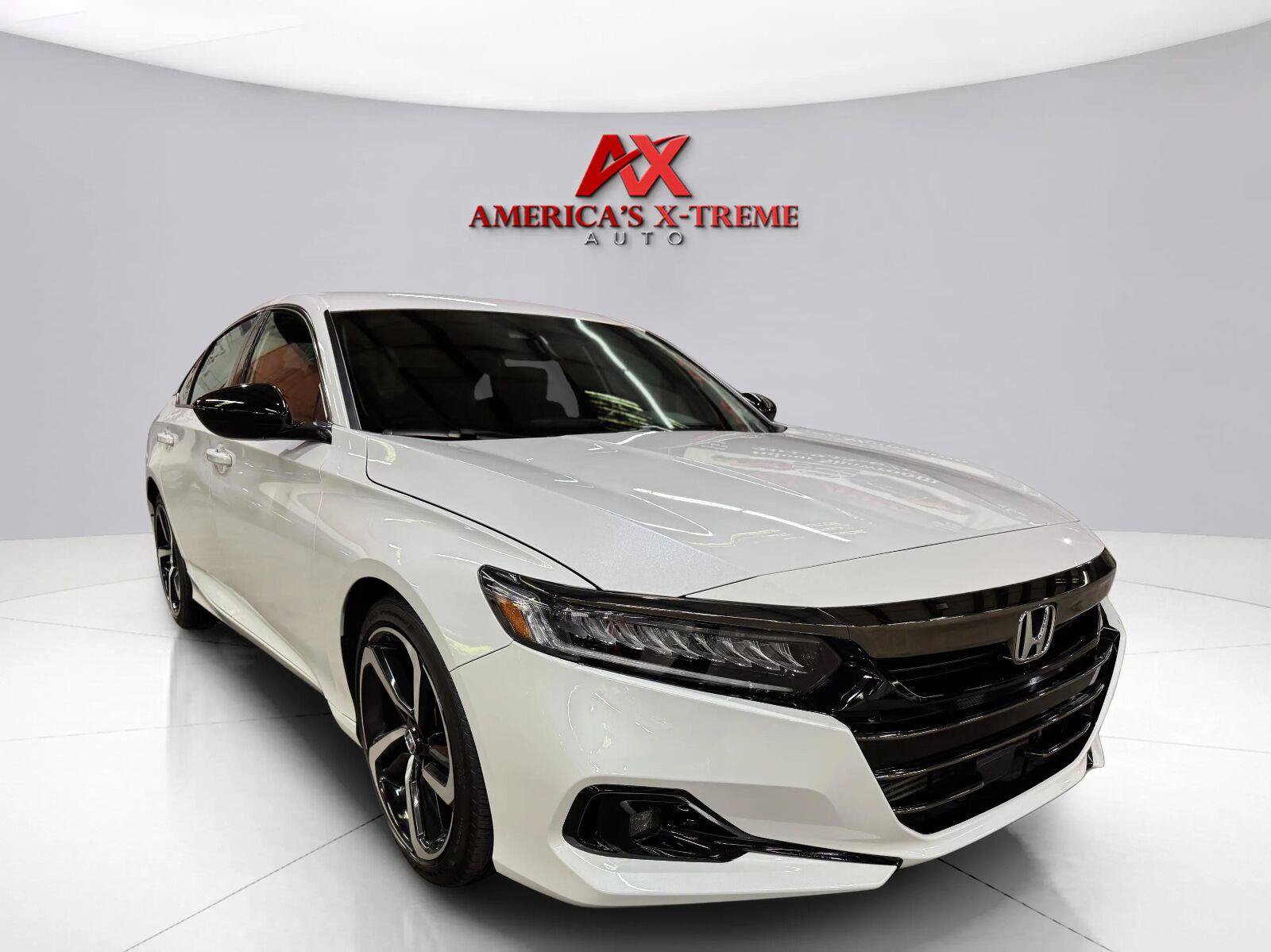 Used 2022 Honda Accord Sport image 9