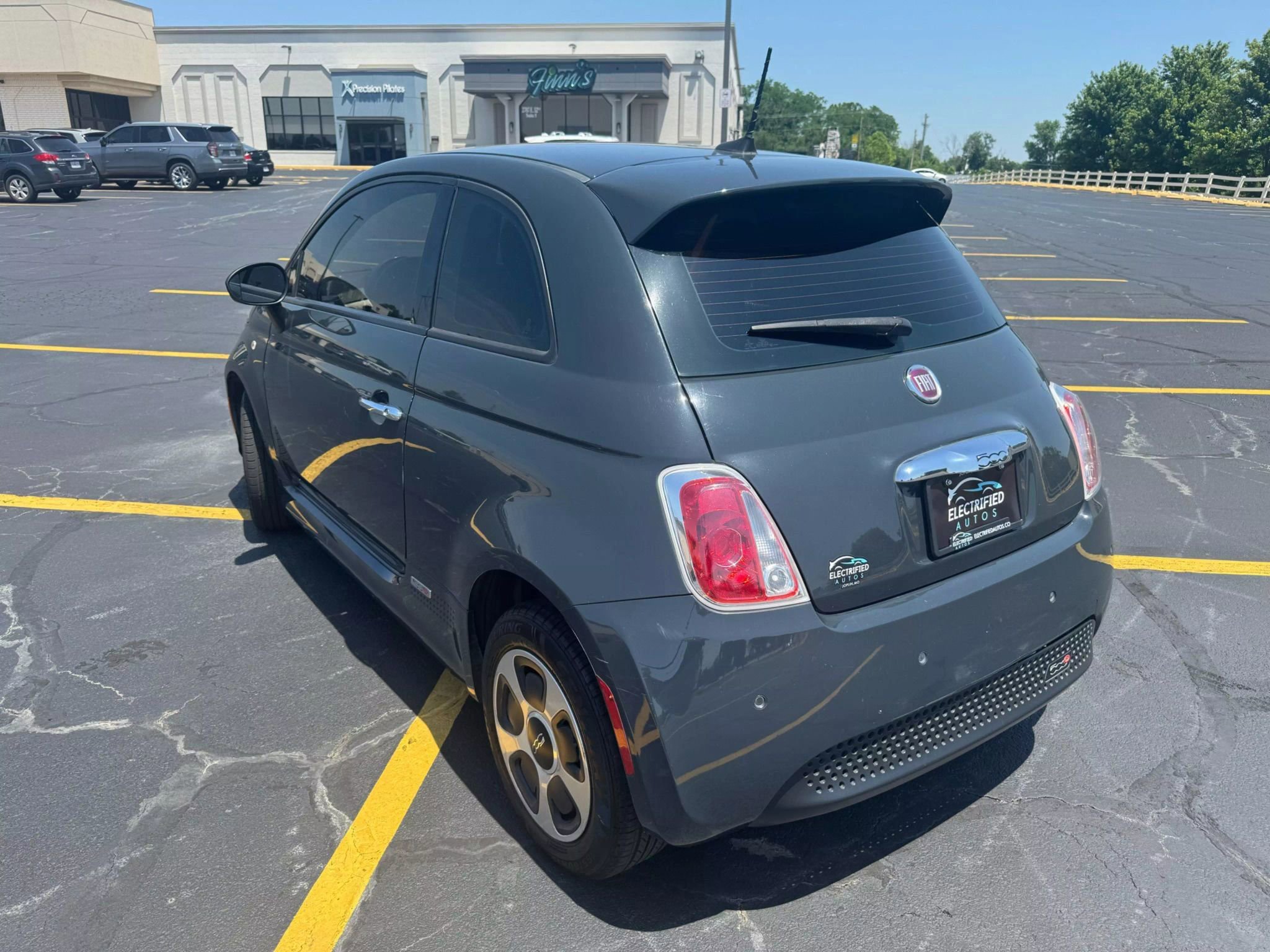 Used 2016 FIAT 500 e image 2