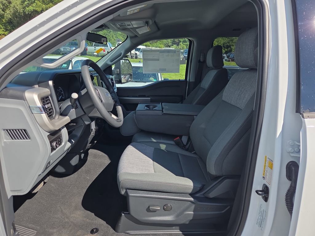 New 2026 Ford F350 XLT image 10