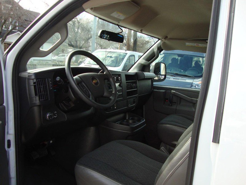 Used 2024 Chevrolet Express 2500 w/ Driver Convenience Package image 10