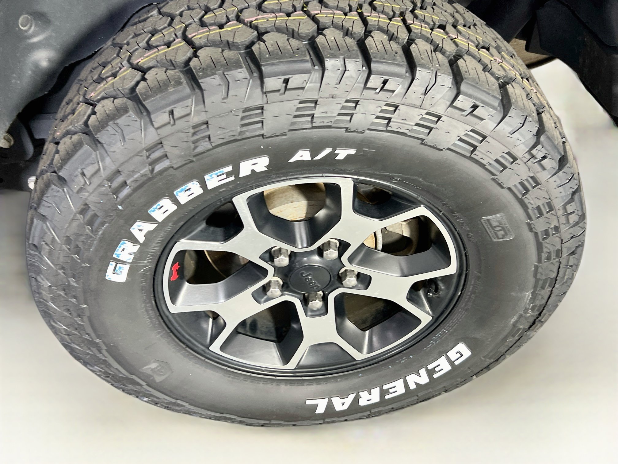Used 2021 Jeep Wrangler Unlimited Rubicon AWD/4WD image 30
