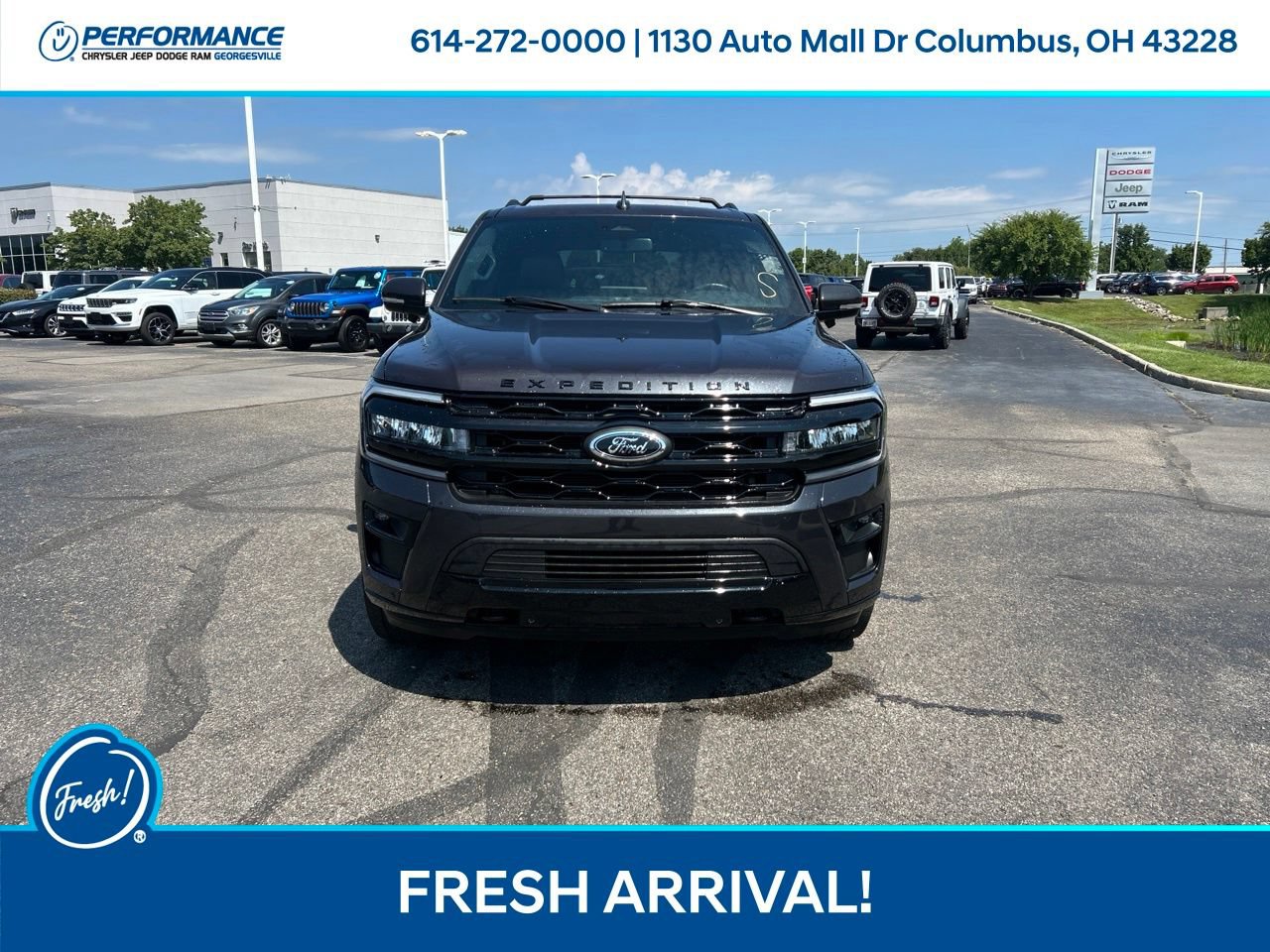 Used 2024 Ford Expedition Limited AWD/4WD image 9