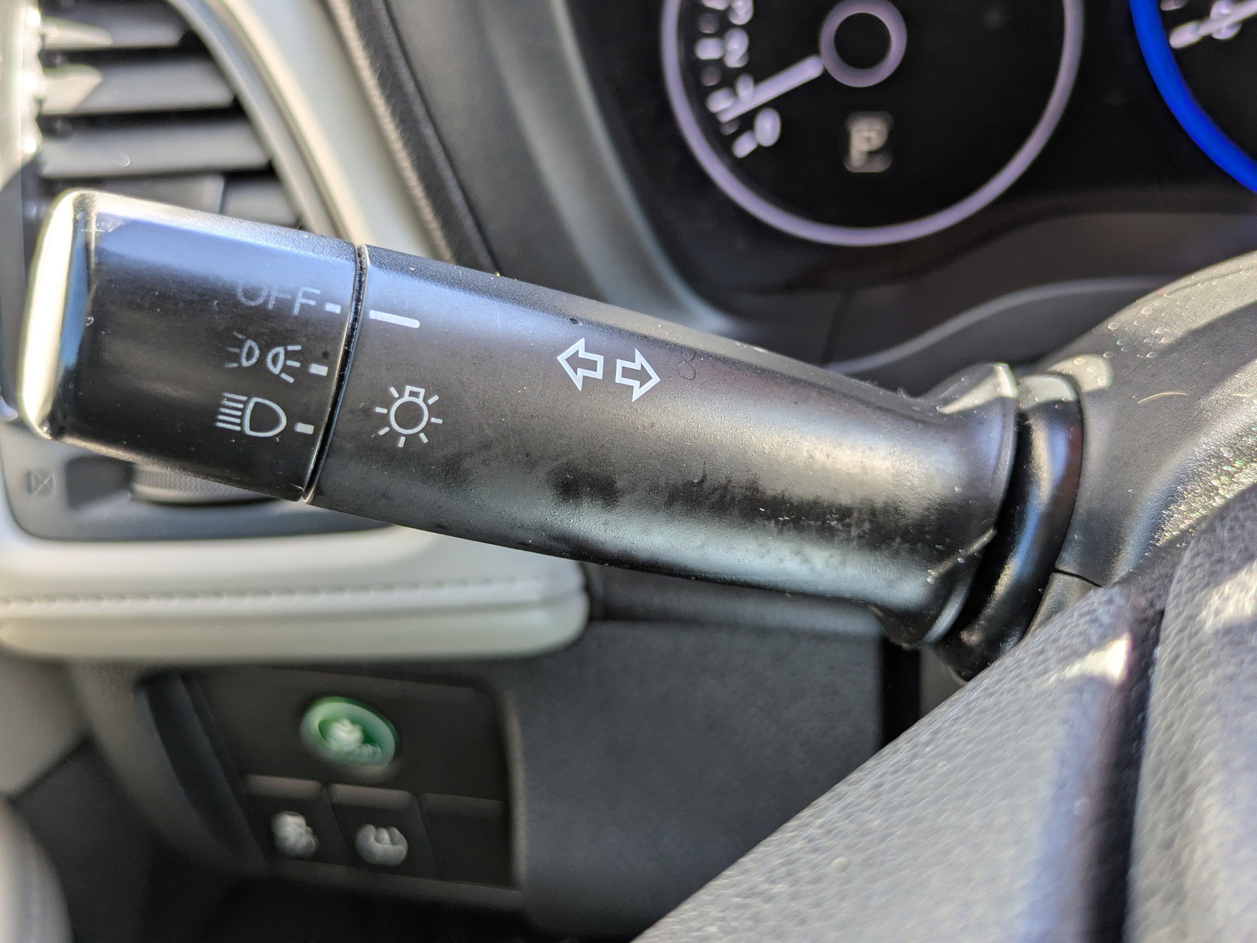 Used 2017 Honda HR-V LX image 32