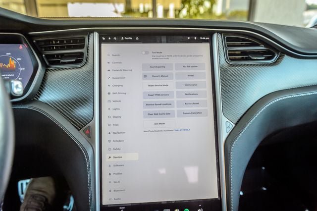 Used 2018 Tesla Model S P100D AWD/4WD image 22