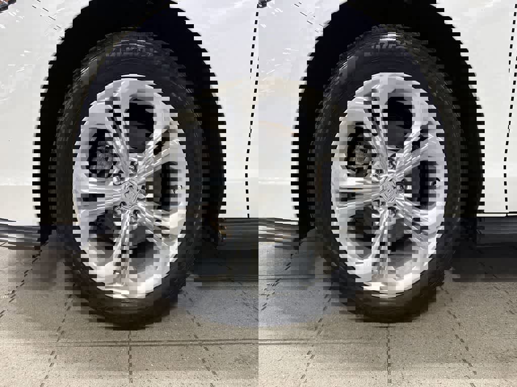 Used 2023 Honda Accord LX image 10