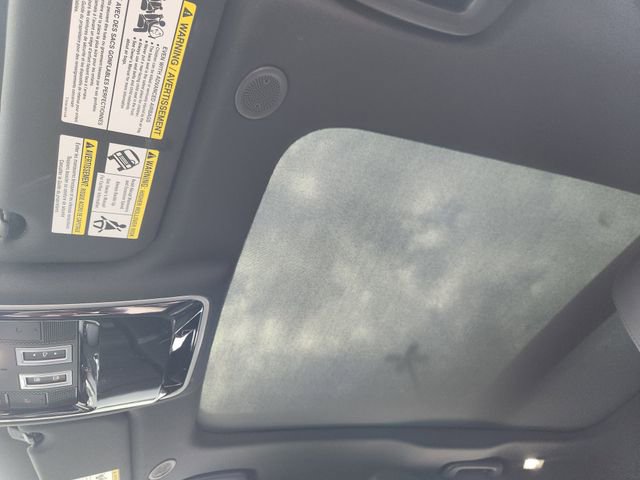 Used 2026 Land Rover Range Rover Velar S image 25