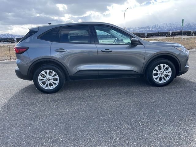 Used 2025 Ford Escape Active image 2