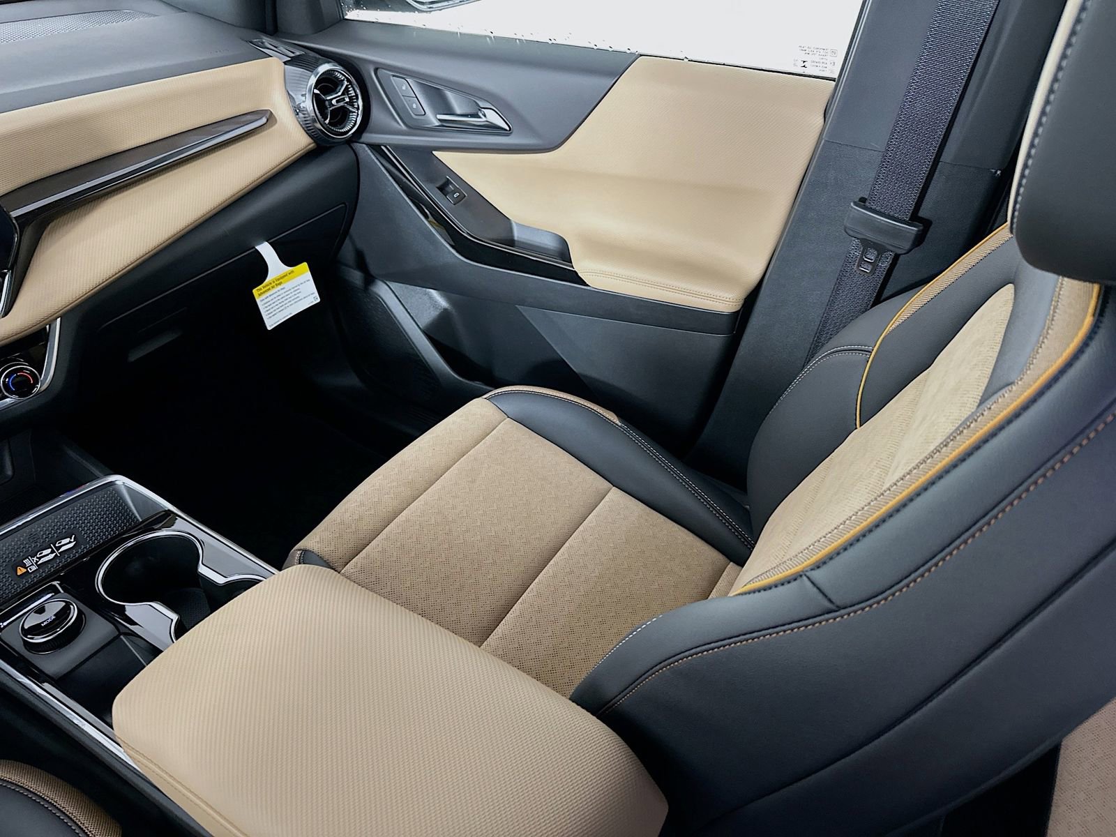 New 2026 Chevrolet Equinox ACTIV image 23