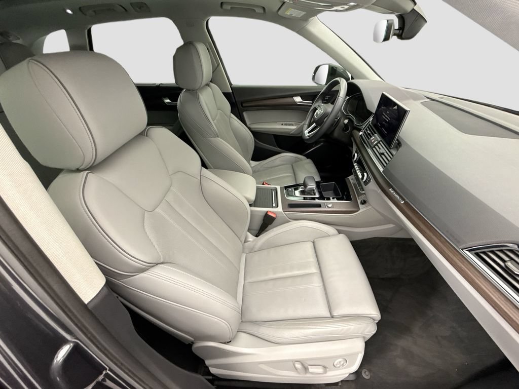 Certified 2021 Audi Q5 Premium w/ Premium Plus Package AWD/4WD image 18
