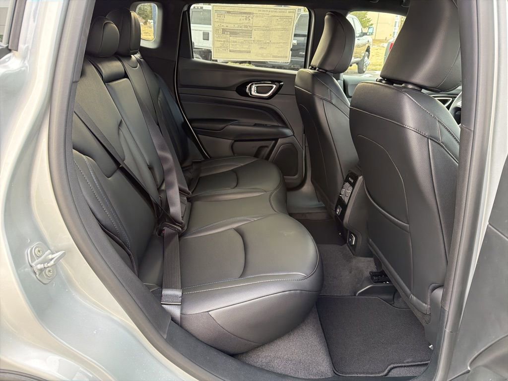 New 2026 Jeep Compass Limited image 34