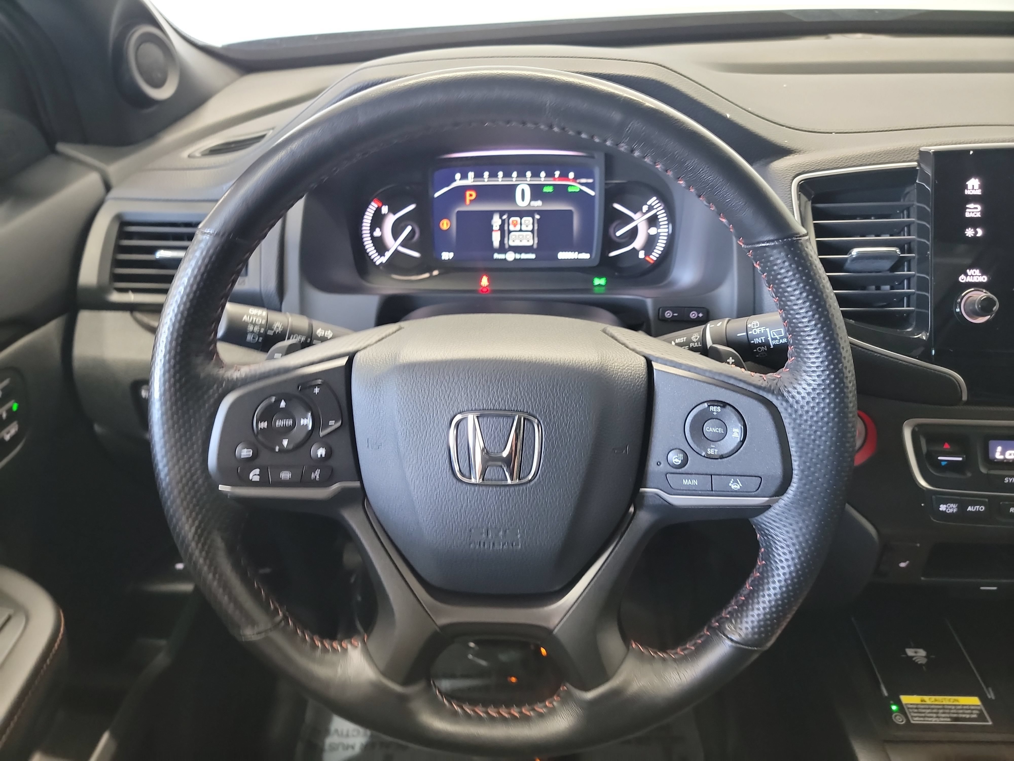 Used 2024 Honda Passport TrailSport image 17